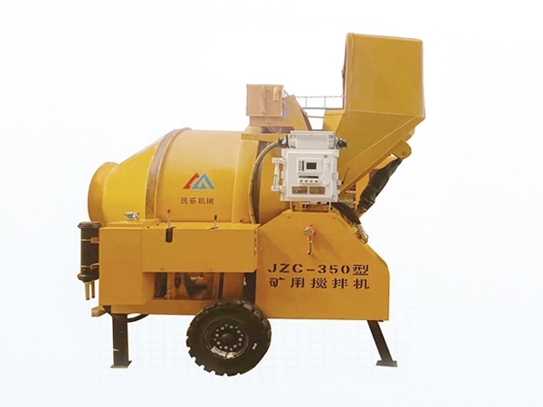 礦用濕噴臺(tái)車(chē)，礦用混凝土泵，礦用攪拌機(jī)發(fā)貨